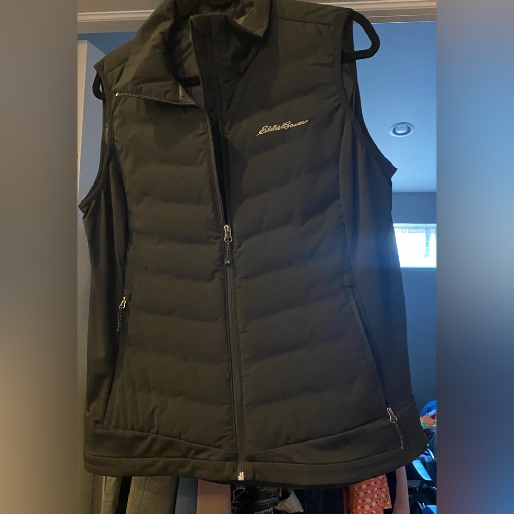 NWOT Eddie Bauer Black Quilted Lightweight Vest TXL